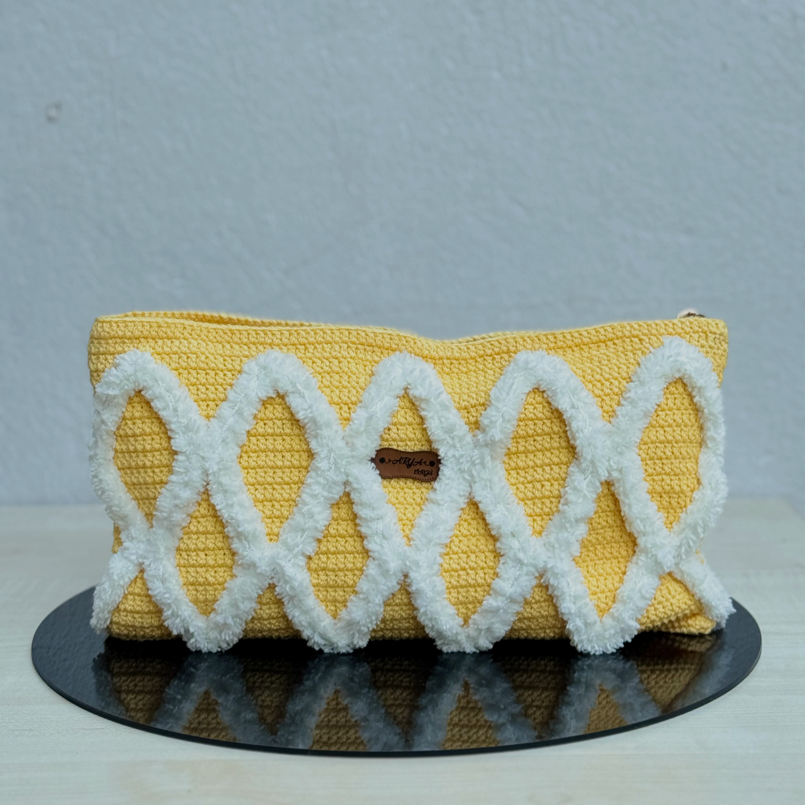 El Yapımı 3D Kabartmalı Dalga Desenli Örgü Portföy & Makyaj Çantası