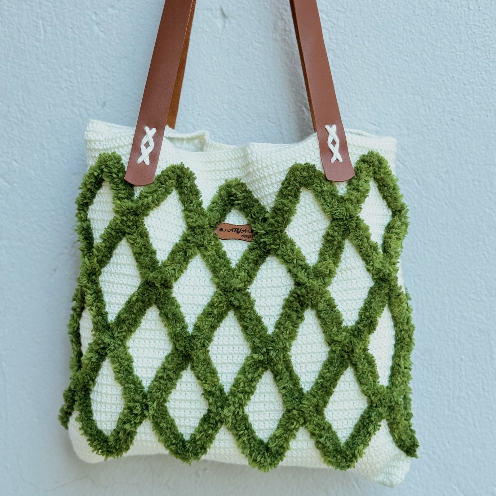 Özel Tasarım Kabartmalı Örgü Omuz Çantası | Deri Saplı El Yapımı Tote Bag