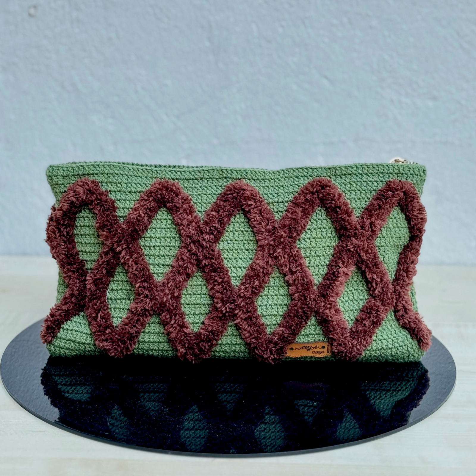 El Yapımı 3D Kabartmalı Dalga Desenli Örgü Portföy & Makyaj Çantası